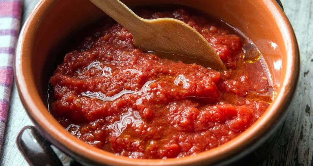 molho de tomate caseiro para pizza