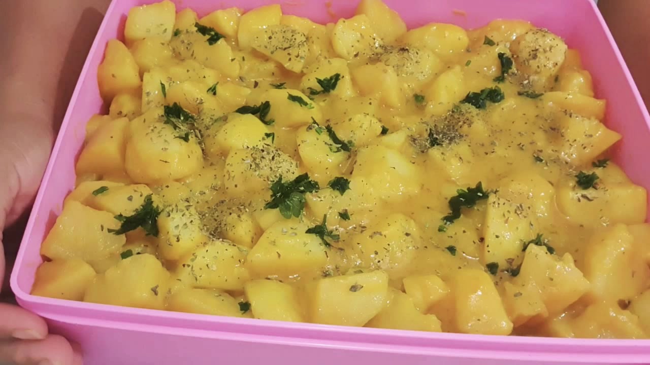 salada de batata com molho de mostarda