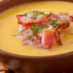 Como fazer um saboroso caldo de mandioquinha com bacon