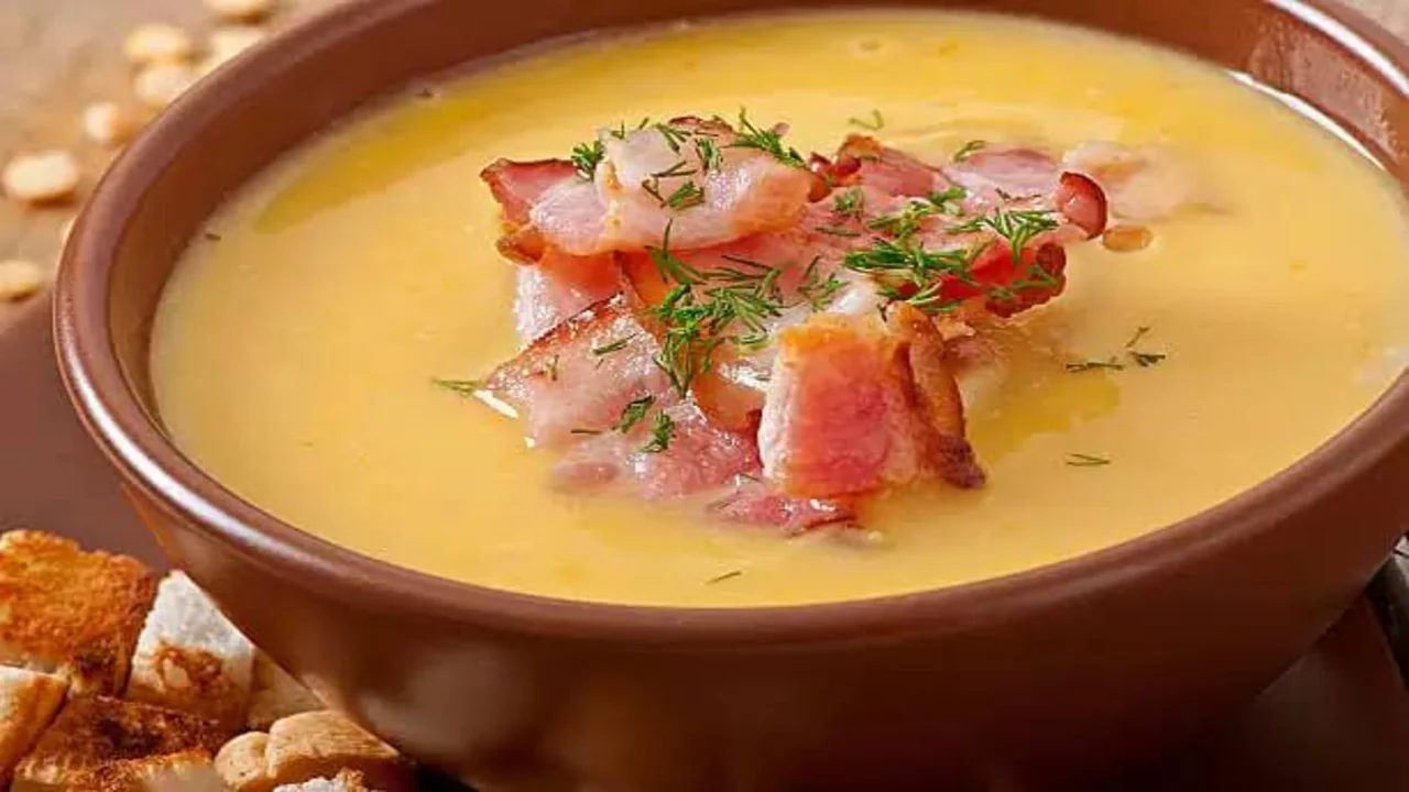 Como fazer um saboroso caldo de mandioquinha com bacon