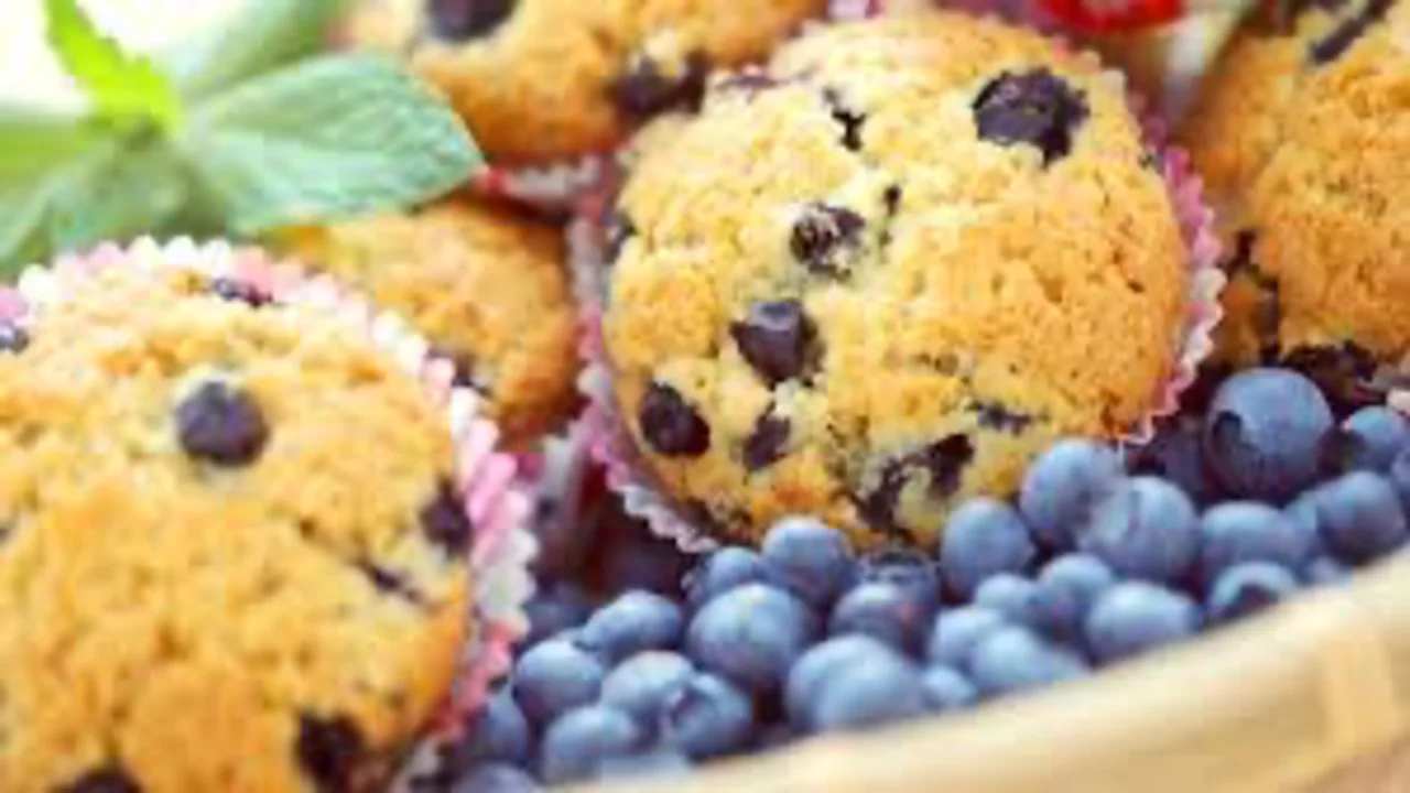 Como fazer um delicioso muffin de blueberry (mirtilo)